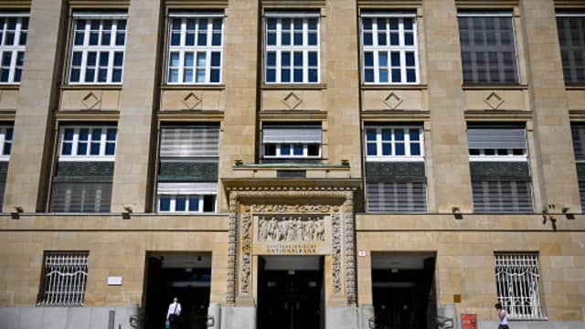 Österreichs Nationalbank warnt: Das neue Budget hält nicht — Defizit droht zu explodieren