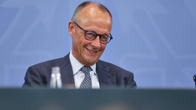 „Was für ein Spiel": Merz lobt DFB-Team nach WM-Blamage - politik - exxpress Nachrichten