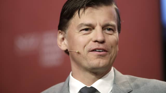 „Meinl-Reisinger hat mich angeherrscht“ – Dengler packt über NEOS-Rauswurf aus - politik - exxpress Nachrichten