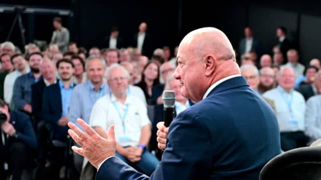 Stocker auf Kanzler-Tour: „Ich arbeite täglich daran, dass die FPÖ keine Mehrheit bekommt“ - politik - exxpress Nachrichten
