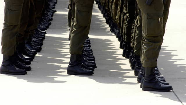 Wehrpflicht vor Richtungsentscheidung: Druck auf Regierung wächst
