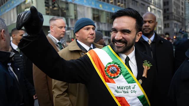 Netanjahu Debatte: New Yorks Bürgermeister sorgt mit Festnahme-Aussage für Wirbel