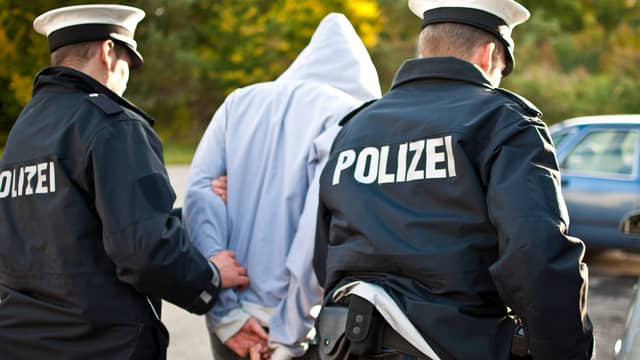 Angriff im Wiener Park: Bulgare soll mehrere Frauen belästigt und gebissen haben