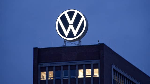 VW tief in der Krise: Gewinn bricht um ein Drittel ein – 50.000 Jobs wackeln