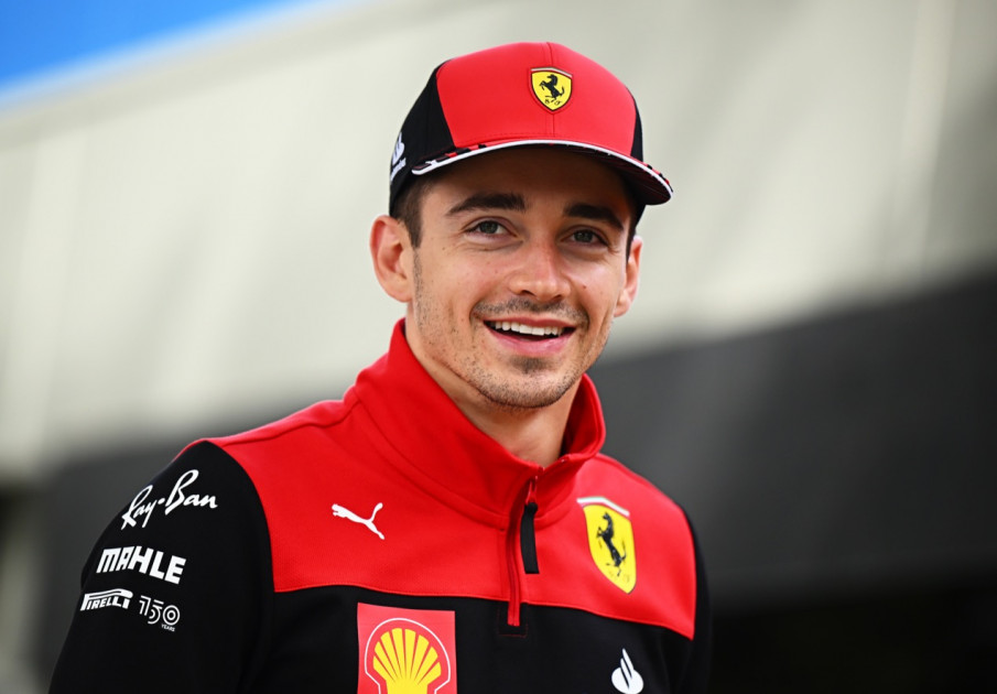 Hat Charles Leclerc seinen Vertrag bei Ferrari verlängert? | Exxpress