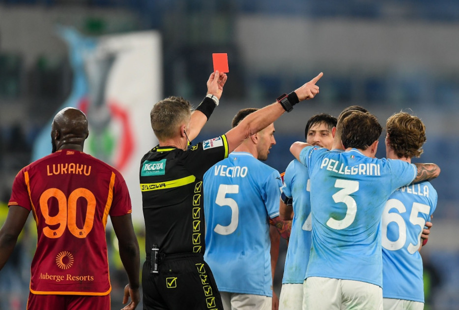 Lazio Rome Reaches Italian Football Cup Semi-finals with Turbulent Victory Over AS Roma: Match Recap and Controversies