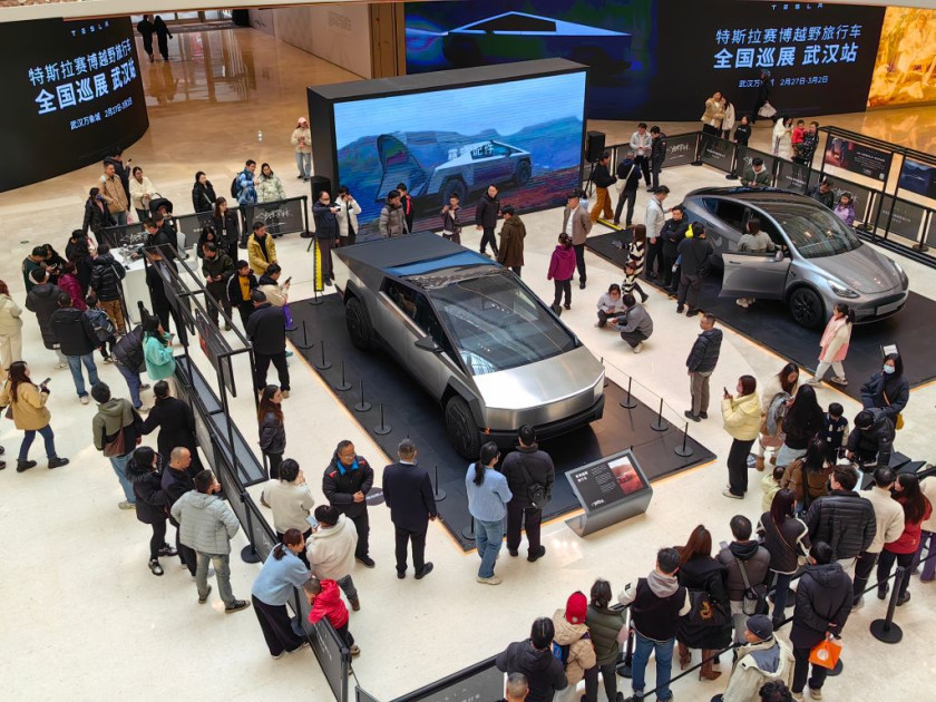 Cybertruck-entzaubert-Teslas-Design-Ikone-k-mpft-mit-Qualit-tsm-ngeln