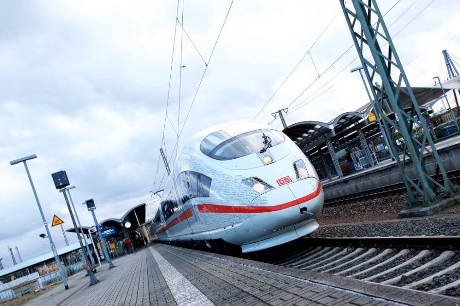 Bahn-Chaos-Minister-sieht-Gefahr-f-r-die-Demokratie