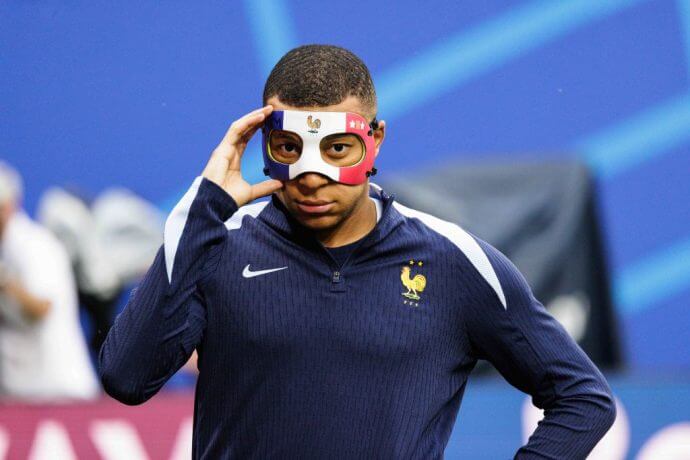 Mbappe Maske - Figure 2