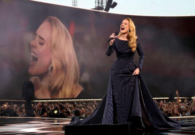 Adele - Figure 3