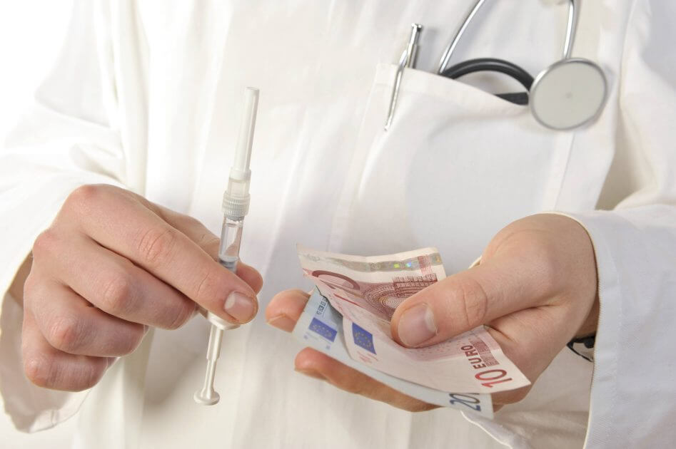 Kostenschock-zum-Jahresstart-42-Krankenkassen-erh-hen-Beitragss-tze