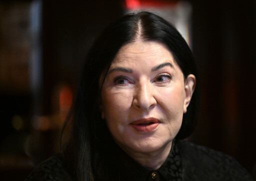 Debatte-um-woke-Kunstausstellung-Christen-starten-Petition