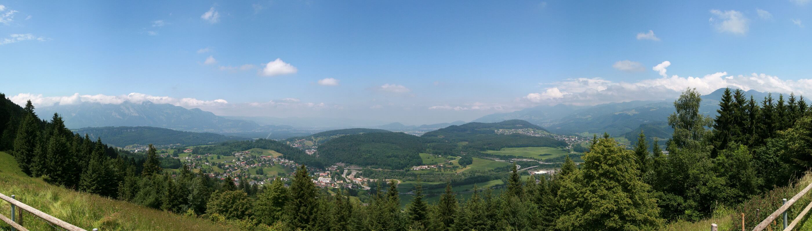 Sprengung-in-Vorarlberg-Steine-auf-fahrende-Autos-geschleudert