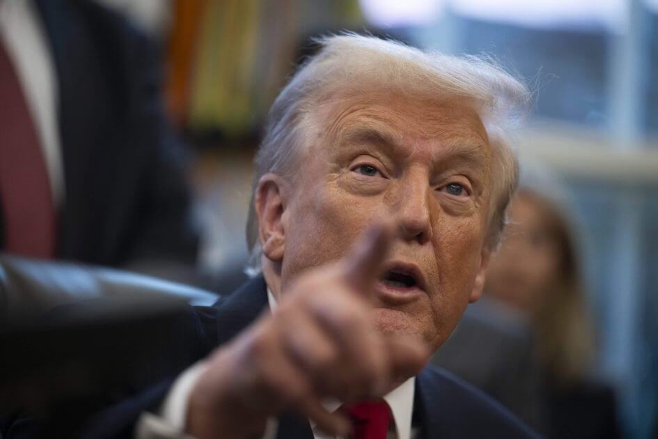 Donald-Trump-Werde-Einwanderung-aus-allen-Dritte-Welt-L-ndern-unterbrechen-