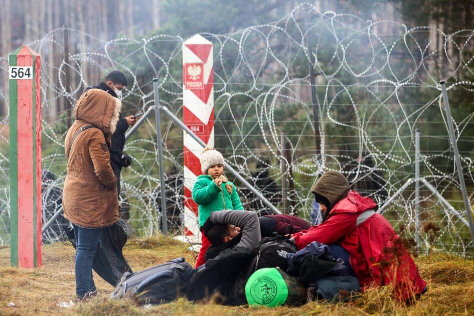 Asyl-Trick-ber-Polen-7-069-Betr-ger-mit-Fake-Visa-geschnappt