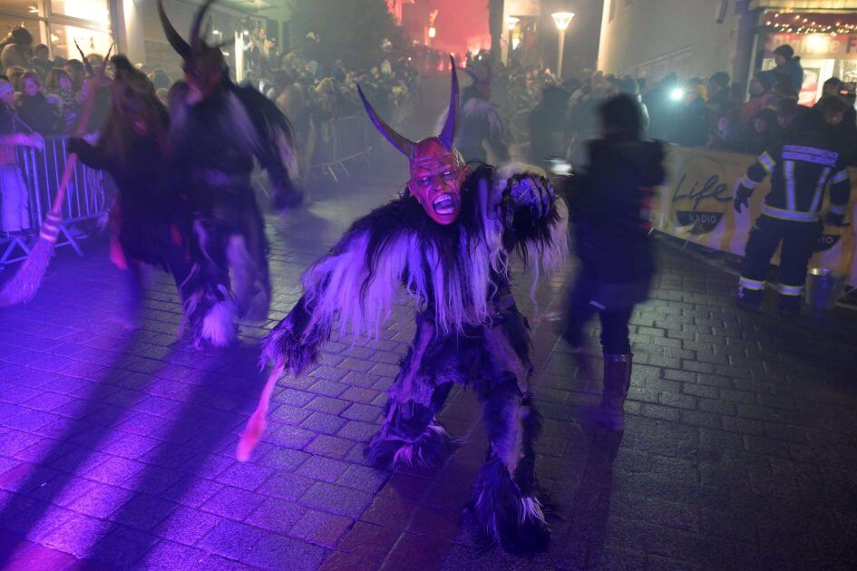 12-j-hriger-Syrer-attackiert-Krampus