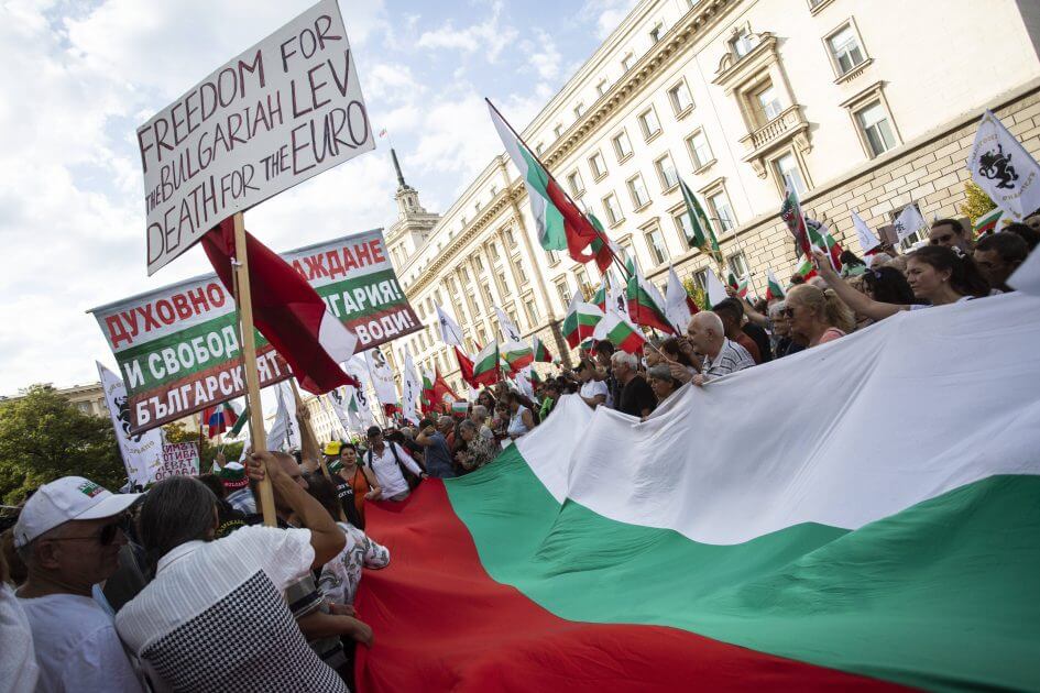 Euro-Start-in-Bulgarien-Ohne-Regierung-und-gegen-den-Willen-vieler-B-rger