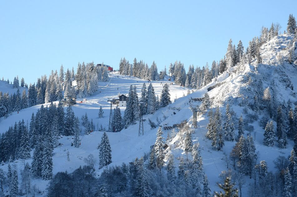 Skigebiet-Kasberg-am-Scheideweg-Ohne-Millioneninvestitionen-droht-das-Aus
