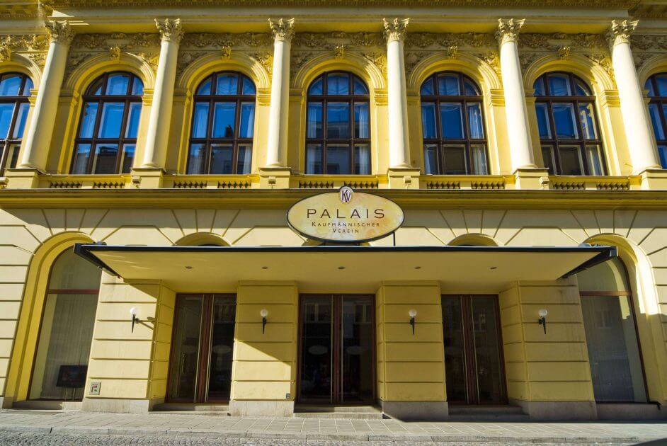 Schluss-mit-Bargeld-Erster-Traditionsball-nur-noch-mit-Kartenzahlung