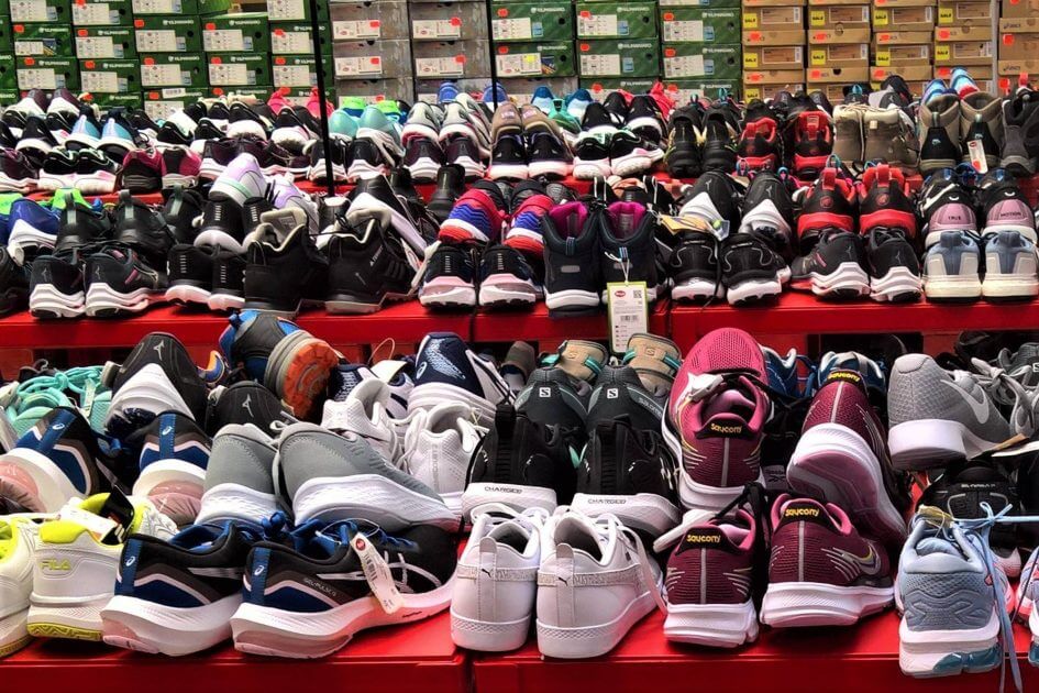 Belastung-durch-Onlineboom-Heimsicher-Schuhhandel-in-der-Krise