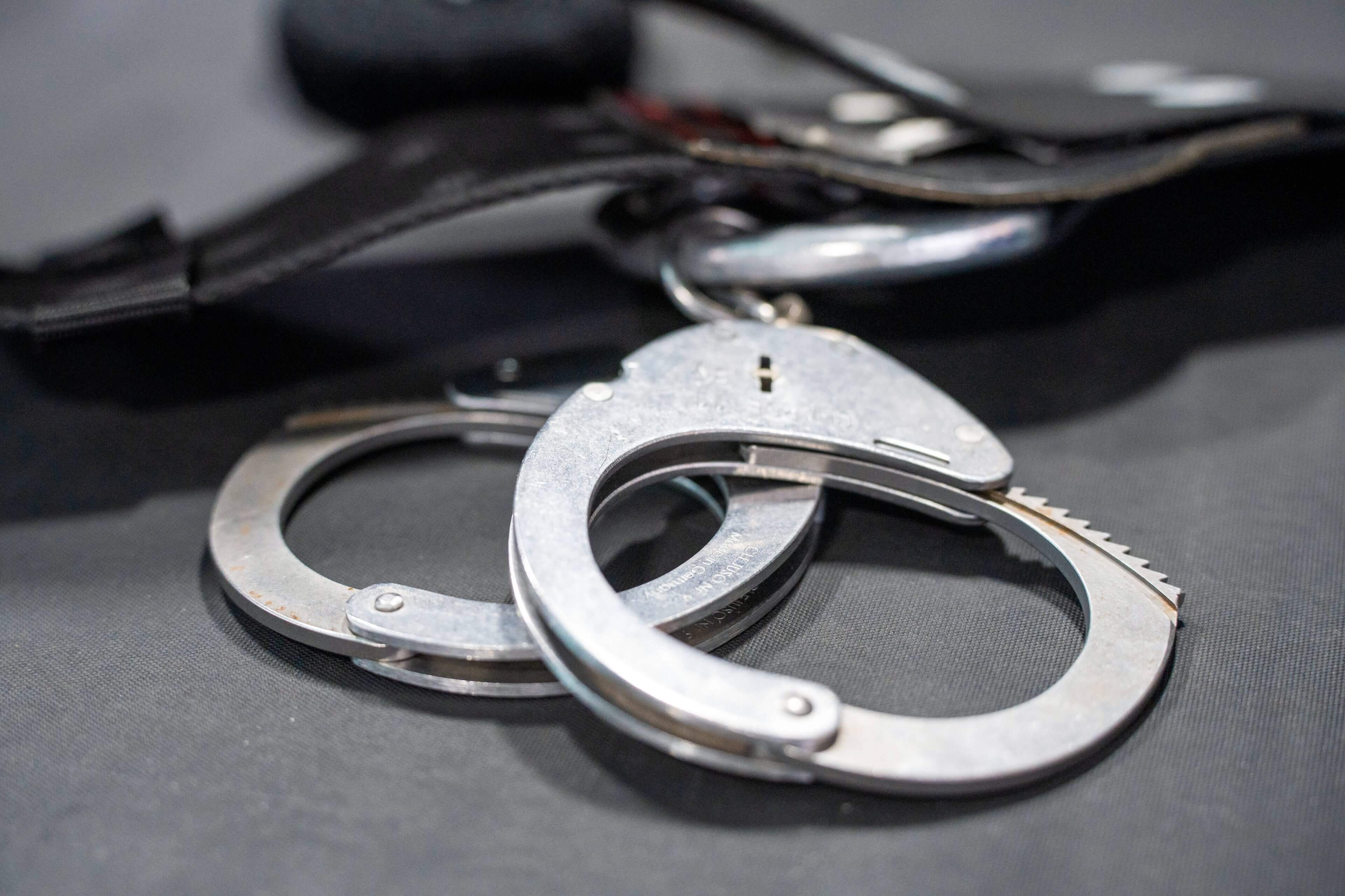 Einbruchserie-in-Wien-Polizei-schnappt-Teeniebande-mit-fetter-Beute