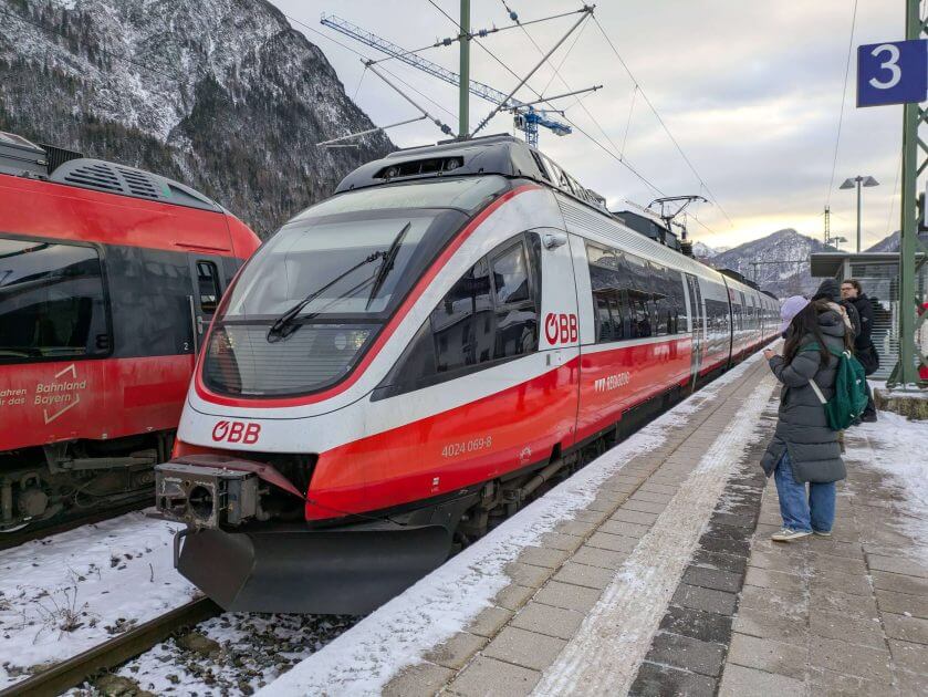 Randale-mit-Nothammer-Marokkaner-rastete-im-BB-Zug-aus