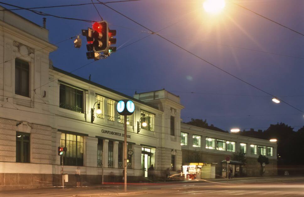 Brutaler-berfall-in-der-U6-Wiener-niedergeschlagen-und-ausgeraubt