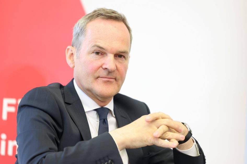 Schellhorn-gegen-NEOS-Freiheitsenergien-Das-ist-eine-Bankrotterkl-rung-