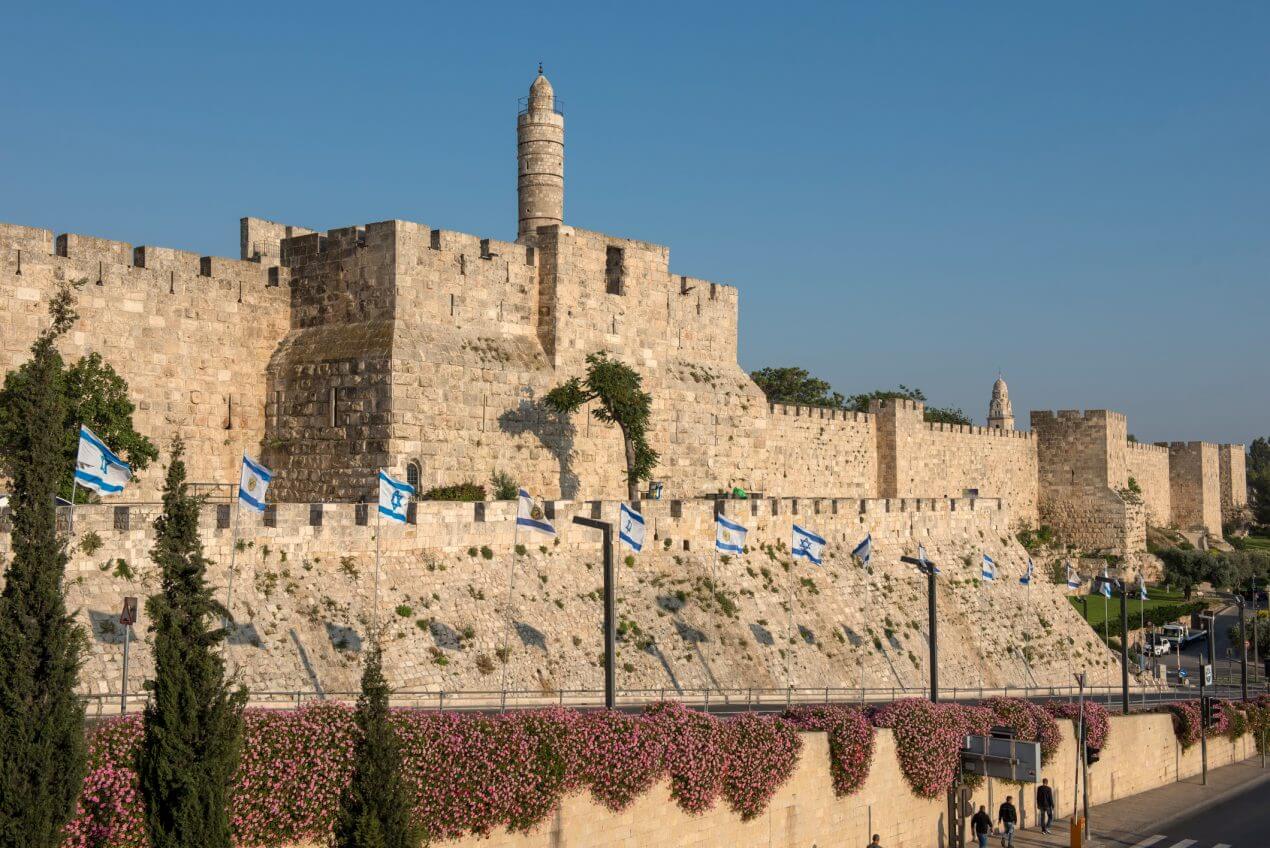 Terror in Jerusalem: Schüsse fordern zahlreiche Opfer