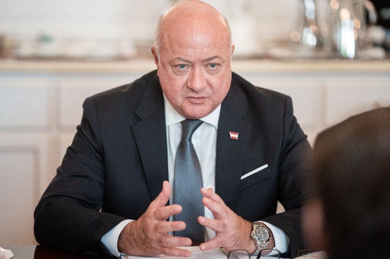 Stocker bremst Brüssels Milliarden-Pläne – Macron lädt zum Krisen-Lunch