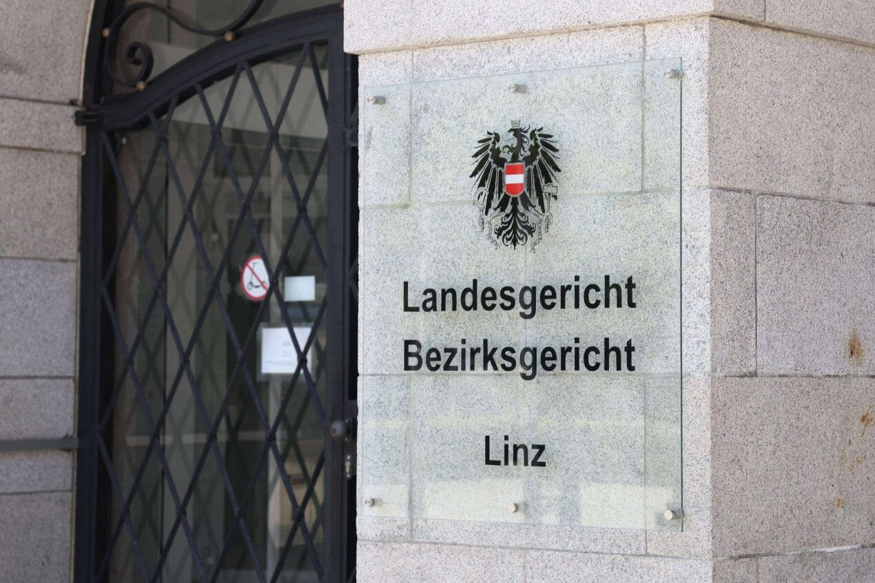 Blutiger Prozess in Linz: Obdachloser wegen zweifachen Mordversuchs vor Gericht