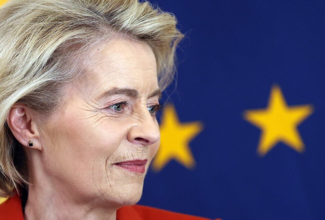 Von der Leyen in ZDA-predsednik Trump tik pred iztekom roka za carinske zadeve na Škotskem srečali