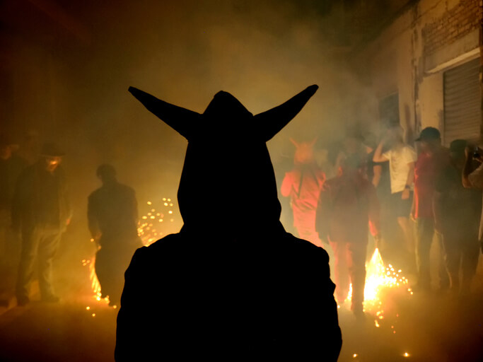 Sektenbericht warnt: Kinder in Sommercamps immer öfter Ziel von Missionierung