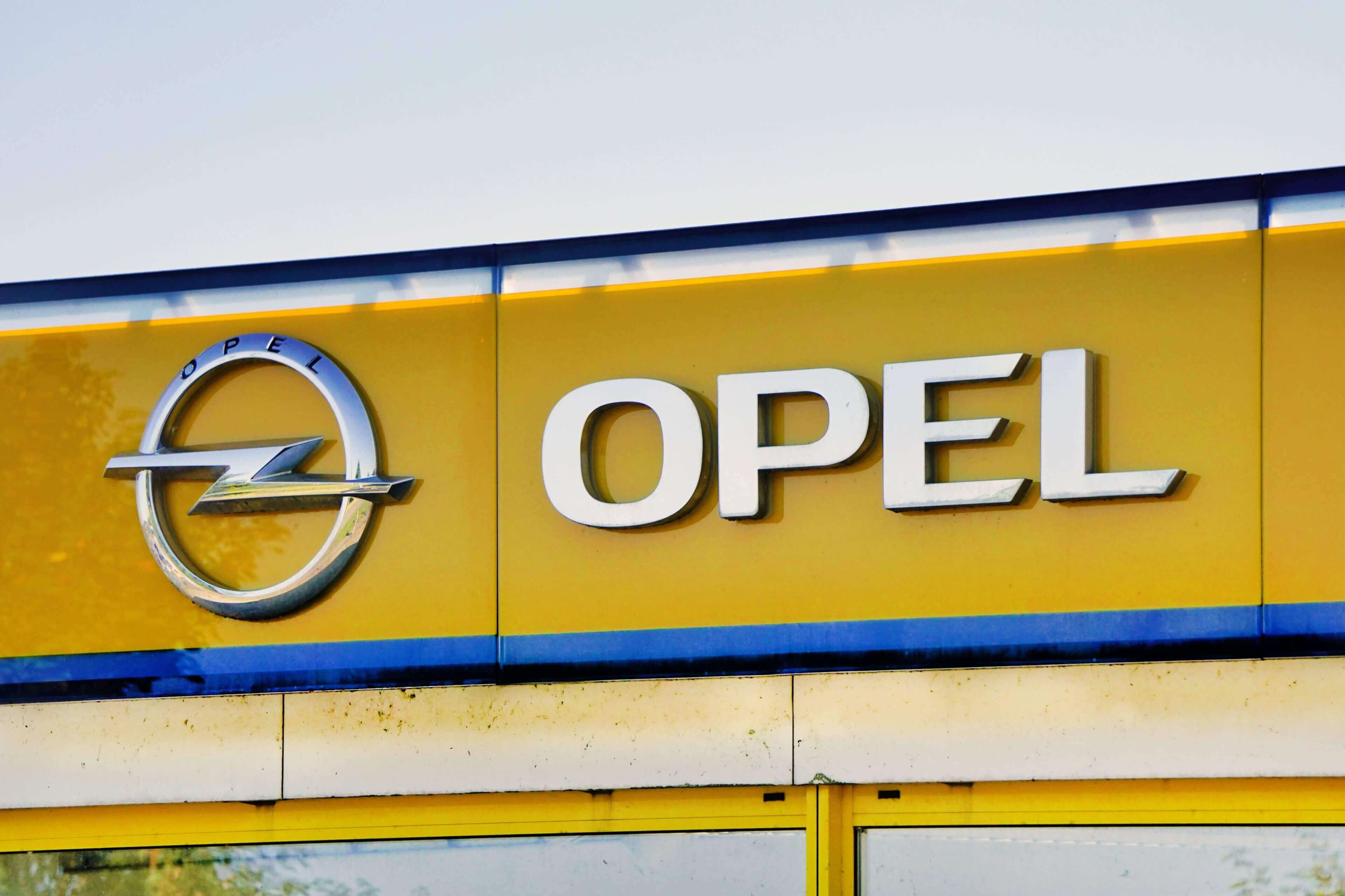 Opel verschiebt Elektro-Wende: Verbrenner werden länger verkauft