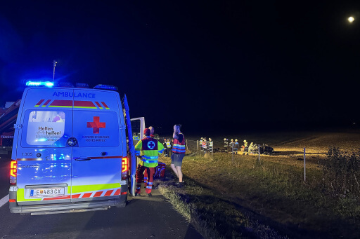 Tödlicher Unfall in Telfs: 22-Jähriger stirbt auf Tiroler Bundesstraße