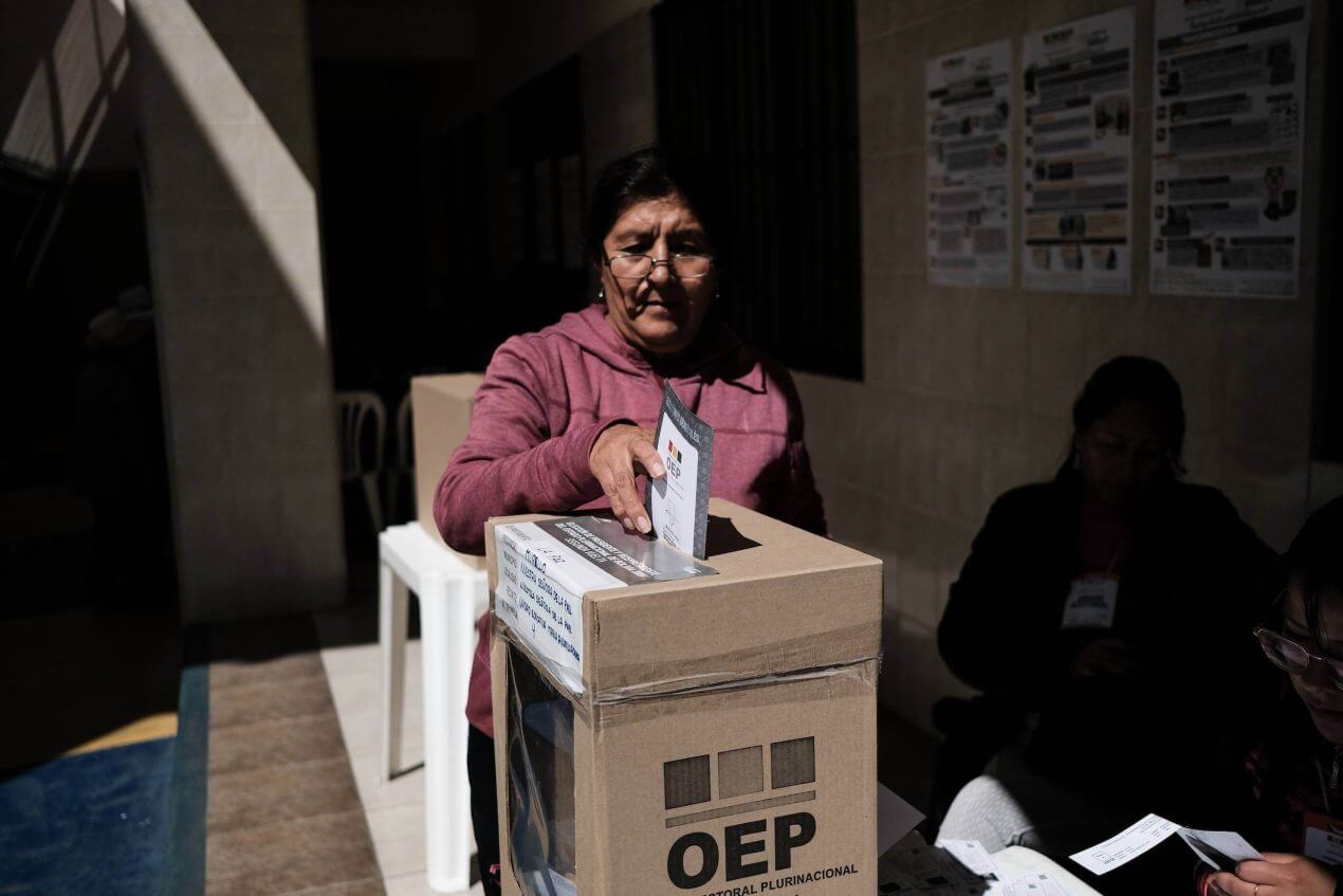 Ende der linken Ära in Bolivien – Christdemokrat gewinnt Präsidentschaftswahl