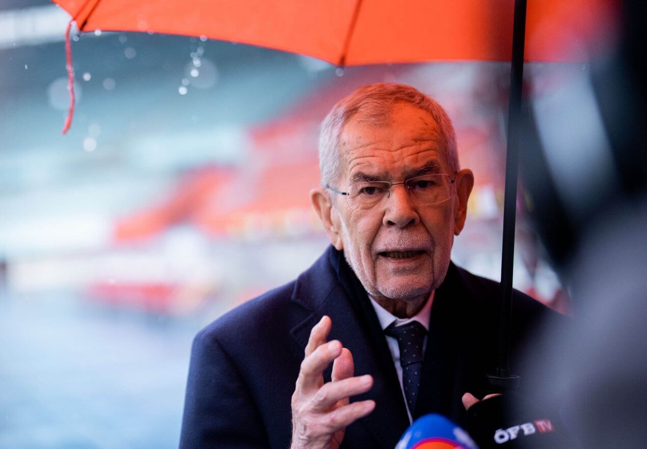 „Viel Glück“: Van der Bellen besucht ÖFB-Team vor WM-Quali-Finale