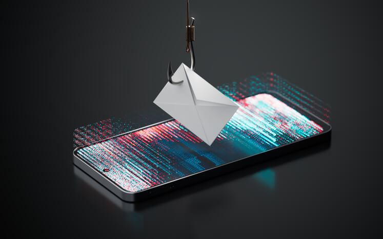 Opozorilo pred prevaro prek lažnih sporočil FinanzOnline: Žrtev izgubila pol milijona evrov