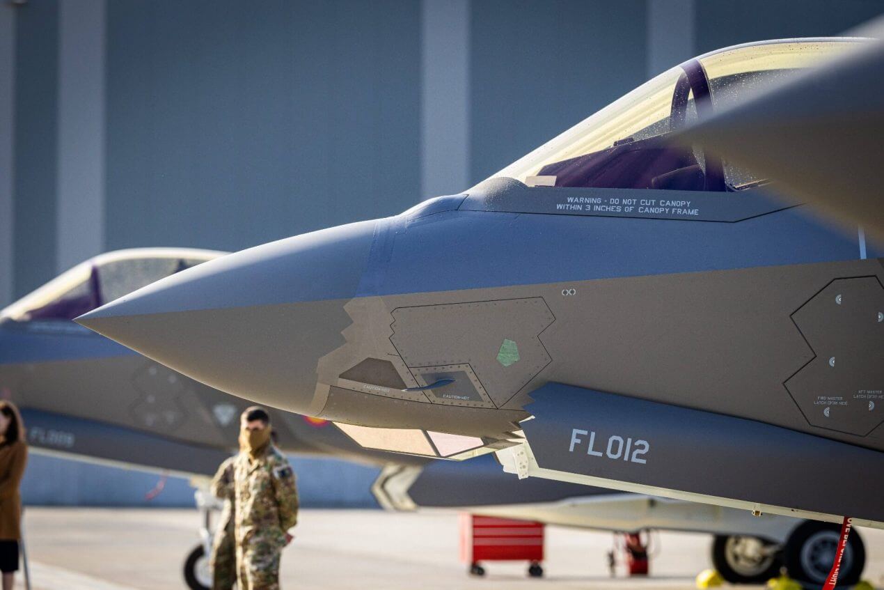 Schweizer Sozialdemokraten erwägen gemeinsame Luftwaffe mit Österreich